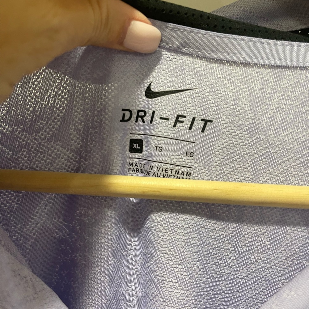 Nike Golf Polo ⛳️ - Picture 2 of 4